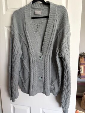 Taylor Swift Light Gray Cable Cardigan with Buttons